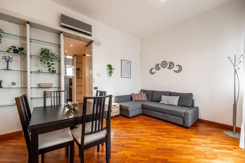 Carrobbio'S Nest - Elegant With Wifi And Netflix Daire Milano Dış mekan fotoğraf