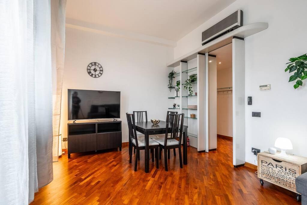 Carrobbio'S Nest - Elegant With Wifi And Netflix Daire Milano Dış mekan fotoğraf
